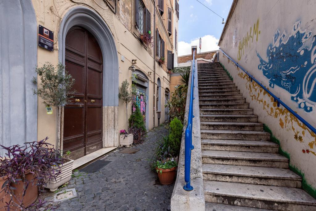 Casa Vacanze Colosseum By Alice Rome Bagian luar foto
